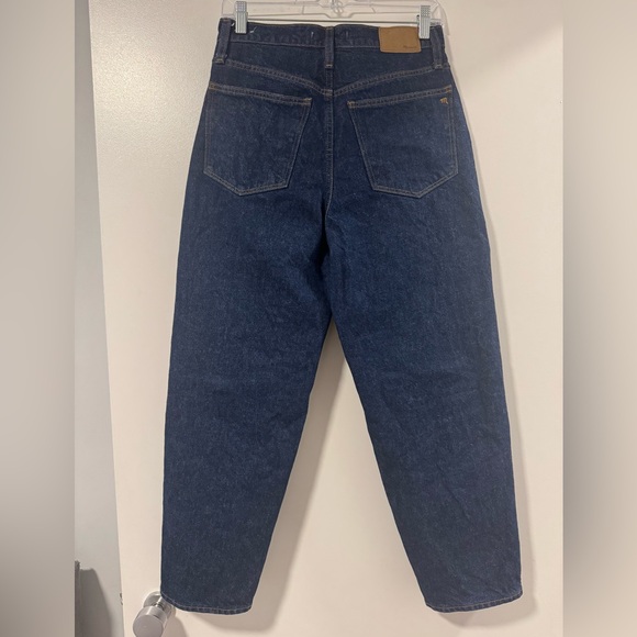 Blue Ankle Cropped High-Waisted Jeans - Picture 8 of 9